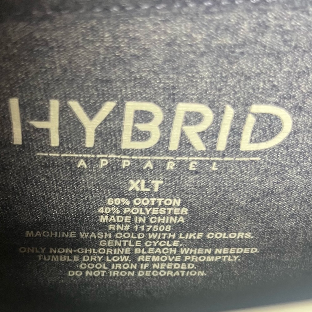 XLT NWOT Hybrid Apparel Dark Gray Freedom USA Flag Glitched Graphic T-Shirt - Picture 2 of 4